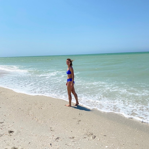 Meet your Posher, Paige - Picture 1 of 1